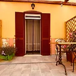住宿加早餐酒店 La Fucinaia Pet Friendly Adults Only 坎丕里亚麦利蒂玛