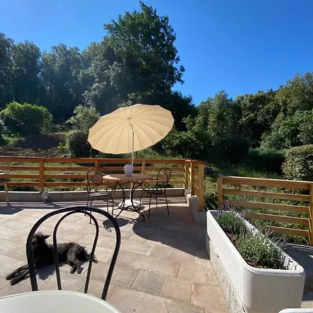 La Fucinaia Pet Friendly (adults Only) Bed & Breakfast 3*