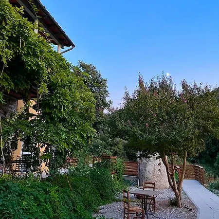 La Fucinaia Pet Friendly Adults Only Bed & Breakfast