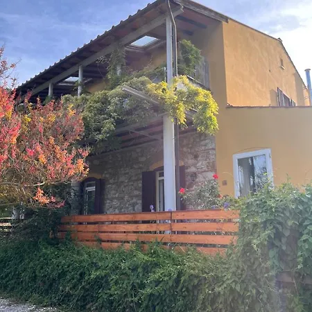 Bed & Breakfast La Fucinaia Pet Friendly Adults Only Campiglia Marittima