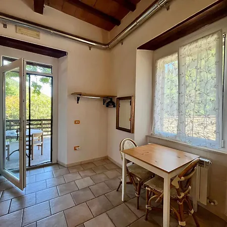 La Fucinaia Pet Friendly Adults Only Bed & Breakfast