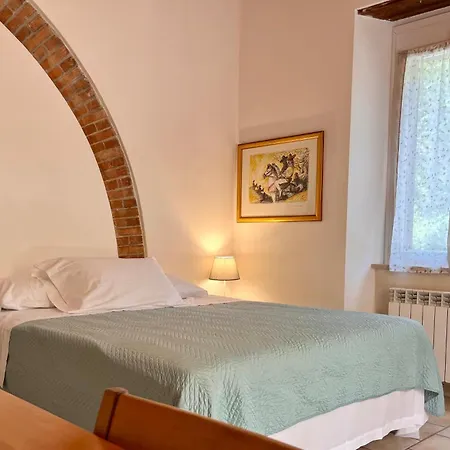 La Fucinaia Pet Friendly Adults Only *