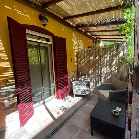 La Fucinaia Pet Friendly Adults Only Bed & Breakfast Campiglia Marittima