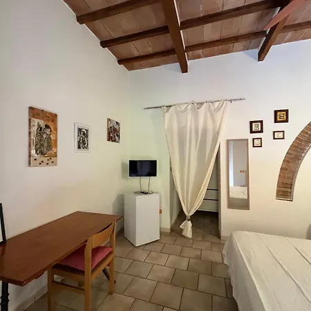 Bed & Breakfast La Fucinaia Pet Friendly Adults Only Campiglia Marittima